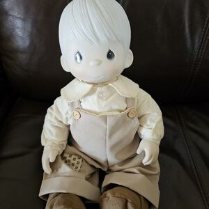 VINTAGE MIKEY PRECIOUS MOMENTS DOLL!